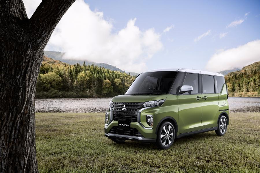  Mitsubishi eK X Space 2020 года  (фото 36 из 40)